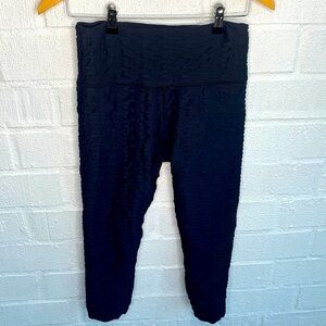 Lola Getts Active Hi-Rise Leggings Simply Black Links Pattern Leggings sz M